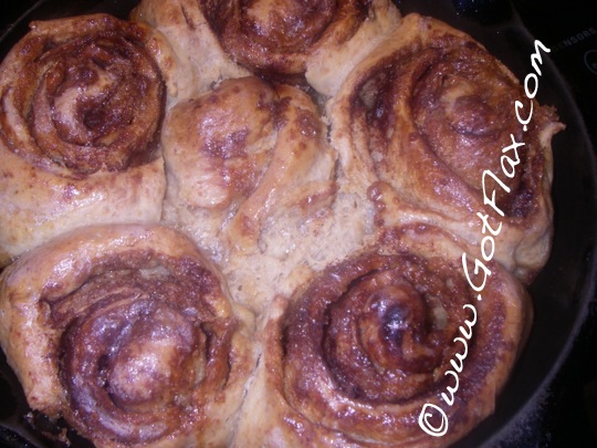 homemade cinnamon rolls, homemade cinnamon rolls recipe, easy cinnamon rolls recipe, homemade cinnamon buns recipe, easy cinnamon buns